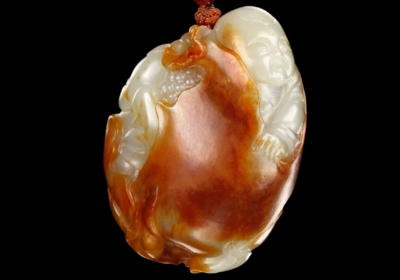 來看看怎么鑒別和田玉籽料與染色青海料