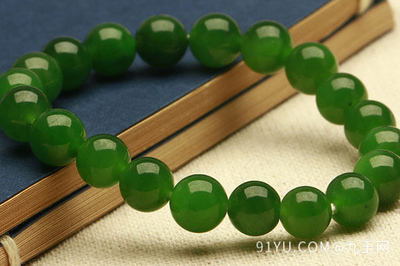 青海青玉手串怎樣盤玩