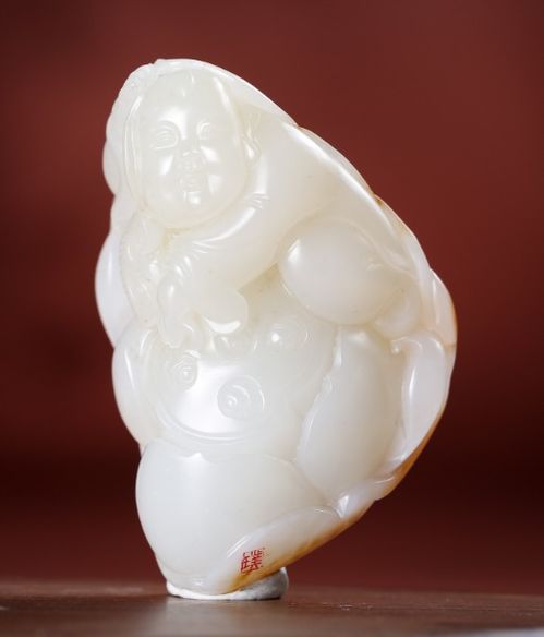 和田玉礦區探秘 從青海玉石到識玉之美，小白也能快速入門