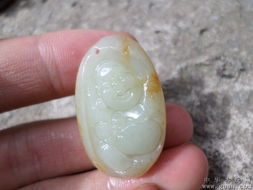 精品和田玉籽料小玉佛 玉質(zhì)溫潤，白嫩細(xì)膩的青海玉石珍品
